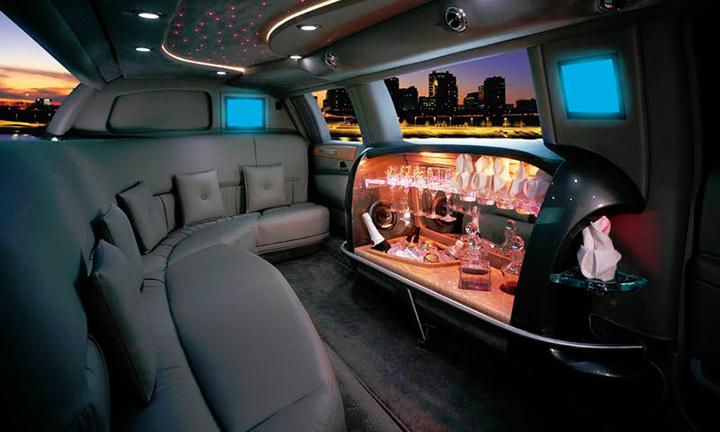 Lincoln limo Interior